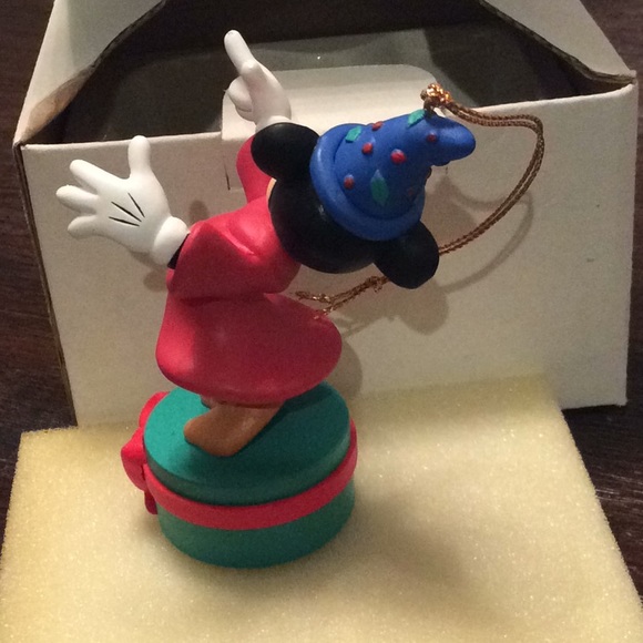 Disney Mickey Grolier collectible ornament NIB - Picture 4 of 6
